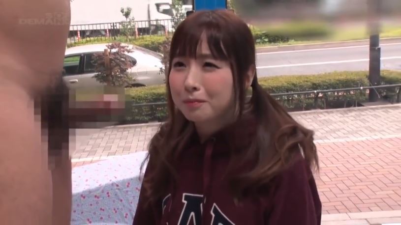 〚マジックミラー号〛　ピチピチ十代素人の女子体育大生は草食系童貞と騙され絶倫チンポの激しい激突きに連続絶頂