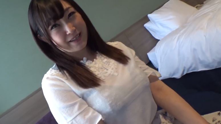 〚人妻ナンパ〛　結婚5年目のアラサー素人妻は乳首を摘ままれるの大好き　巨乳揺らして卑猥にイキ狂う姿をハメ撮り
