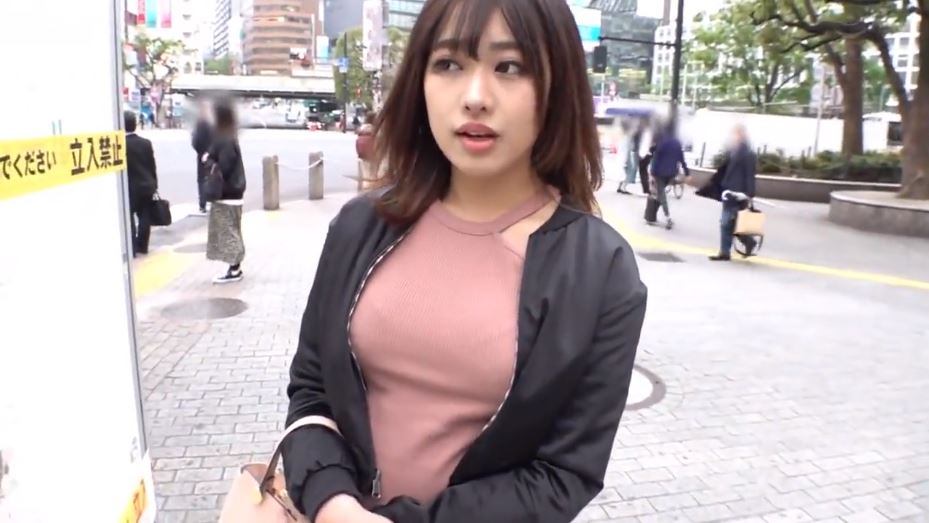 〚素人ナンパ〛　素人女子が草食系男子を自宅で筆おろし　膣内に射精した童貞男子に次はゴムを着けるよう優しく諭す