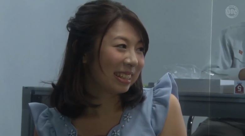 〚人妻寝取り〛　親方の奥さんエロ可愛くて積極的　賞金に目がくらみ弟子の肉棒も平気でしゃぶりつき騎乗位で射精