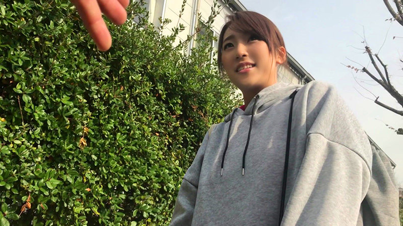 〚素人ナンパ〛　ランニング中のバドミントン女子をナンパ　鍛えて締まったマンコで肉棒を締め付ける女子の口元に射精