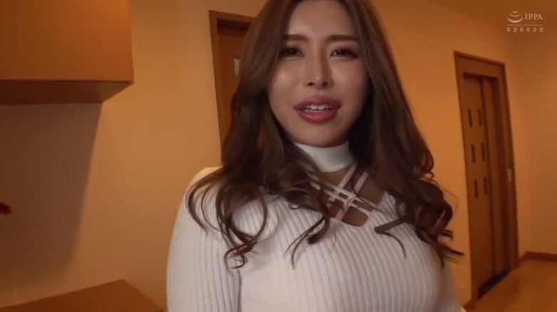 〚素人妻〛　チェリーボーイ好きの淫乱痴女妻　素人童貞宅を訪問しファーストキスを奪い初体験は生挿入の膣内射精