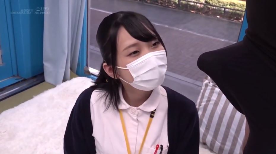 〚マジックミラー号〛　勃起が治まらなくて悩む絶倫男のチンポを診察　フェラ抜きしても収まらず生ハメで連続抜き