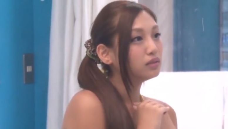 〚マジックミラー号〛　小麦色に焼けたスレンダー素人ビキニ美女がアナルを責められ羞恥の激イキの大量潮吹き