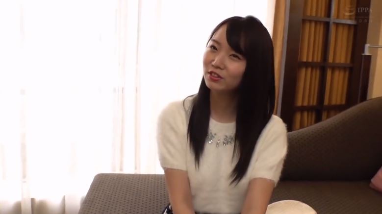 〚素人ナンパ〛　「抱きしめて欲しい」キュンに飢えてる素人女子大生は疑似キュン体験でザーメン中出しを懇願