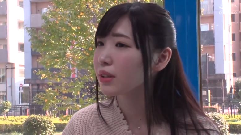 〚マジックミラー号〛　「わたしの方が狭いかも知れないです」膣の狭さを自慢する素人女子に便通対策でアナル姦