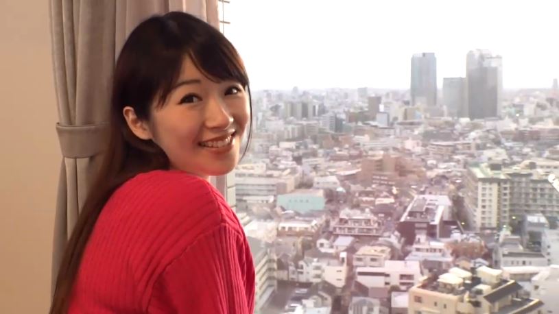 〚人妻筆おろし〛　「筆おろし日和ですね♡」顔に似合わずドスケベなむっちり奥さんは初モノチンポにウキウキ顔