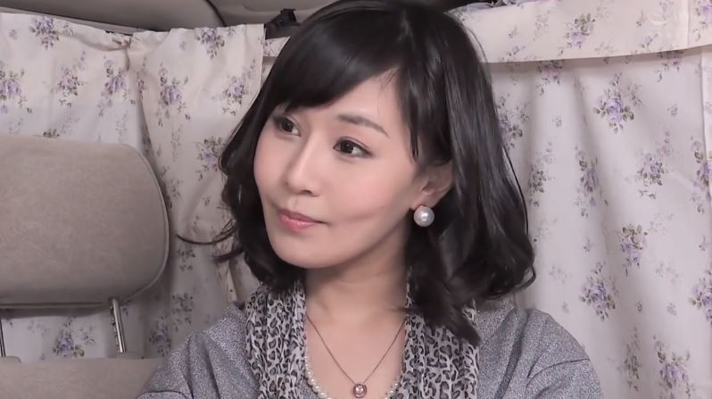 〚人妻ナンパ〛　「ナイトライフ？」セレブでお上品な美人妻も夜の生活は激減　欲求不満な肉体は敏感過ぎて即イキ